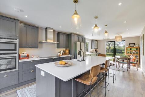 Homefield House-34.jpg