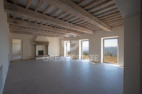 Interno