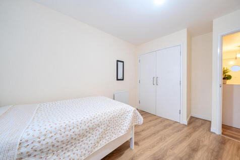 1408118-14-6984c7...