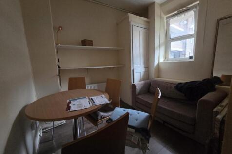 Reception Room.jpg