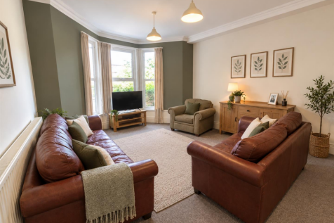 33 Hoole Road, Broomhill photo 3