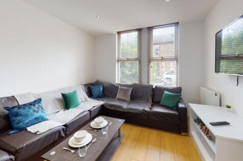 9-bed house on Salisbury Road, Liverpool, £5,382/mo
