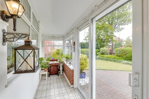 20 dowhills Road_3.jpg