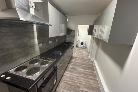 Townsend Road, Southall photo 3