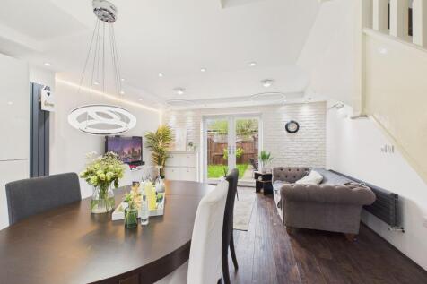 Dining Area/Lounge
