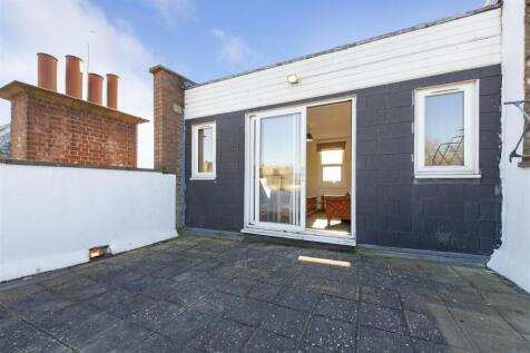 51915 Hi res (5).jpg