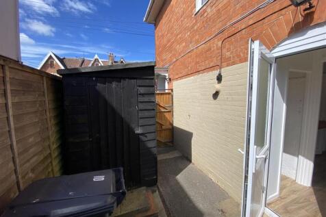 Outside rear 4