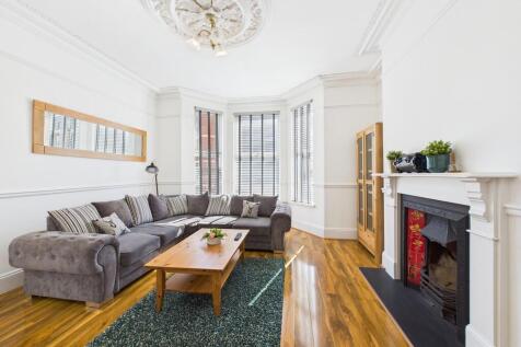 CAM03974G0-PR0120...