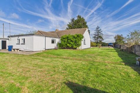Manor Farm, Elmstone Hardwick, Cheltenham, GL51  photo 4