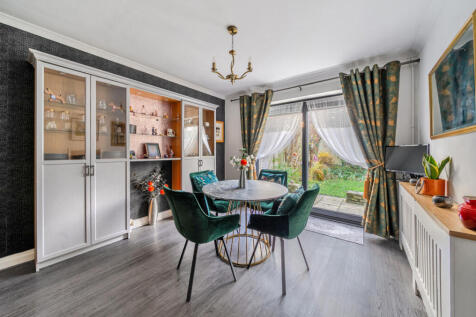 1387099-9-6932b09...