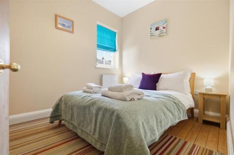 1 Eversley Court 36.jpg