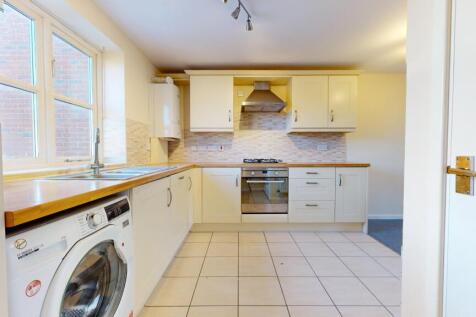 3 Amilia Terrace, The Lawns, Wellington photo 4