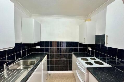 37 Home Park House new kit.jpg