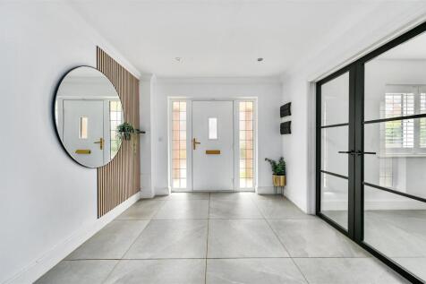 2 THE RUSSETTS - TN377FA (22).jpg