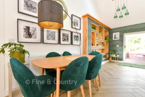 Internal Lifestyle Photograph