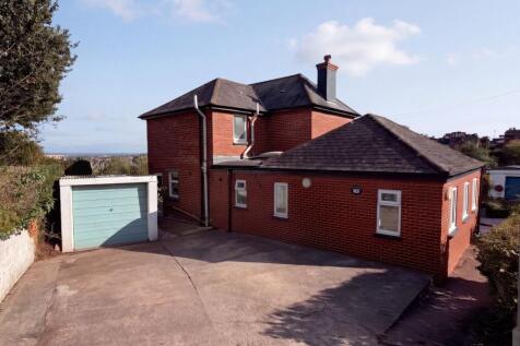 Tresillian Gardens, Exeter, EX4 photo 3