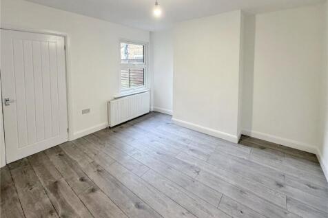 Belgrave Road, Slough, Berkshire, SL1 photo 4