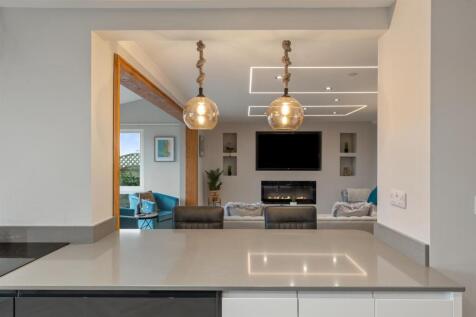 4 Bevlin Hall Saundersfoot -   Final Edits_-19.jpg