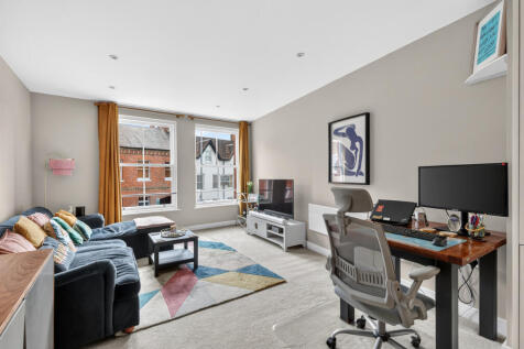 flat4guildgatehouselarge9
