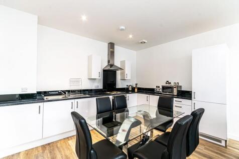 Large Two Bedroom City Suites, CH1 3AX photo 4