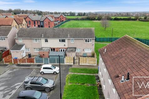 48 Eskerdale Walk, S