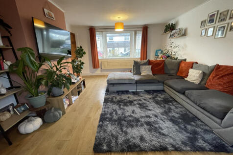 Lounge a.JPG