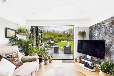 DiningLounge kitchen