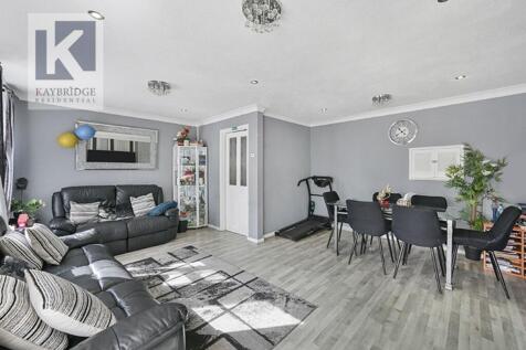 Ormonde Avenue KT19 9EP