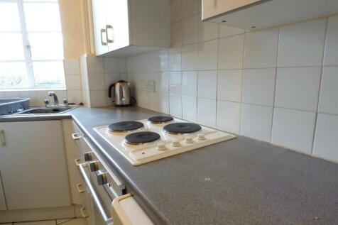 5FC Kitchen 2.JPG
