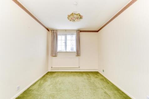 For Sale by Aspire Residential | Hurston Close