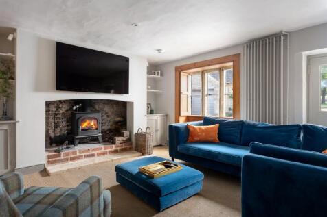 54 - 9-10 Sherborne - GL54 3DU - Web.jpg