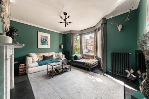 Living Room (1)