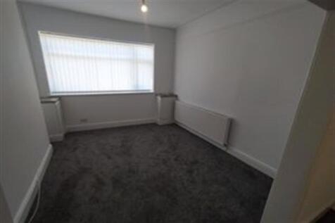 Cambridge Road, Bootle photo 3