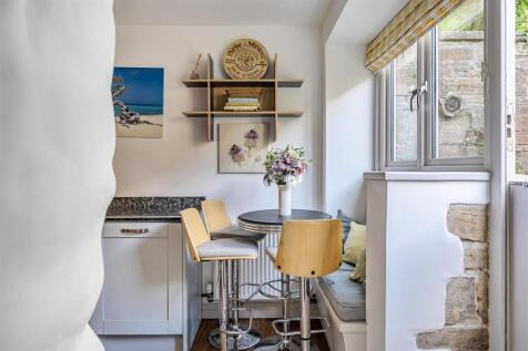 Kitchen / Breakfast Room