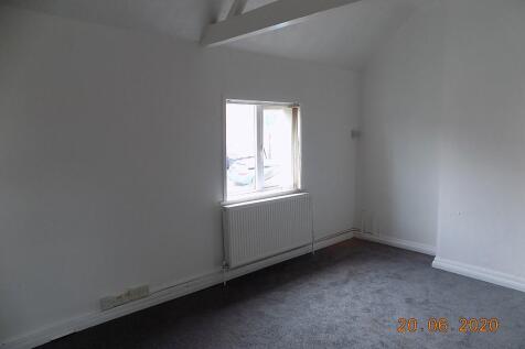 Coleshill Road, Hartshill, Warwickshire photo 4