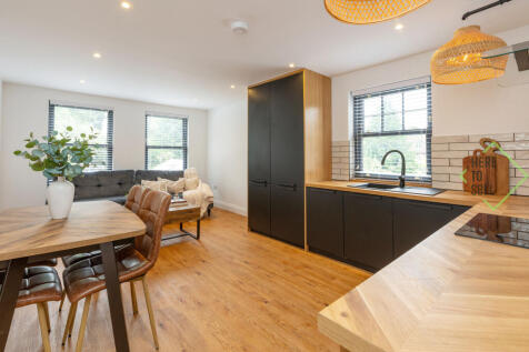 121 Friern Park, London, N12 9LH-28