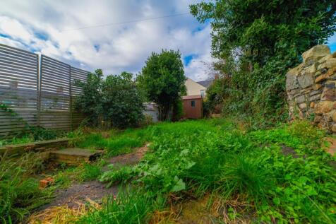 Award-winning Media team on EVERY Listing_21