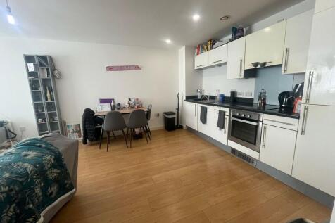 Hudson Court, Broadway, Salford photo 4