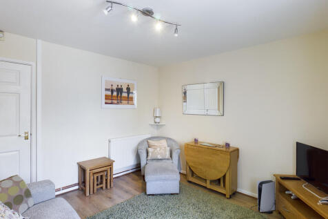 Norbury Court, Stone photo 4