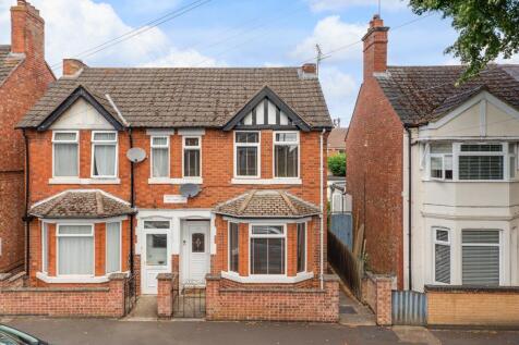 191 Kingsley Avenue, Kettering (1 of 33).jpg