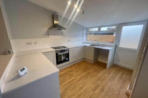 Kings Road, Ashton Under Lyne,  photo 4