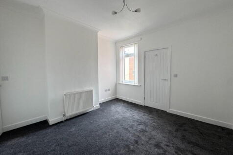 Kirby Street, Mexborough, S64 photo 5