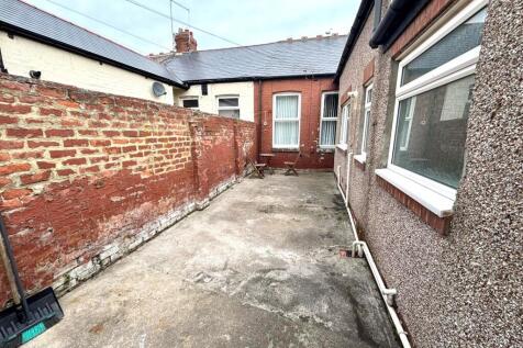 St Leonard Street, Sunderland photo 5