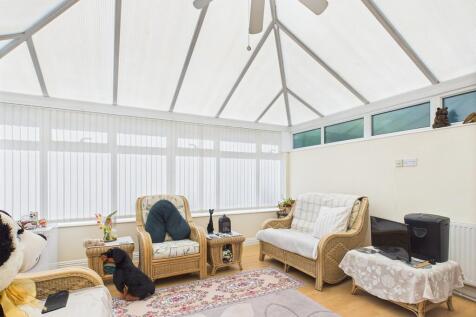 CAM03582G0-PR0122...