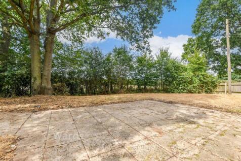 Patio / Decking
