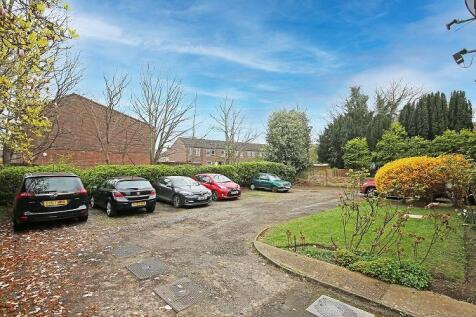 Flat 1 Chagford Court  external 2.jpg