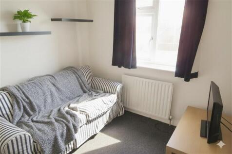 Wallisdown Road, BH12 photo 3
