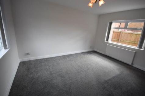 Alder Grove, Hoole, Chester photo 3
