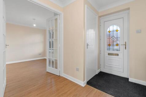 Hadleigh Close, Great Sankey, WA5 photo 3