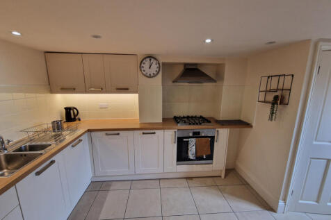 Owens Terrace, Honley, HD9 photo 3